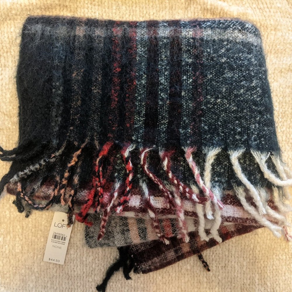 Loft NWT Plaid Blanket scarf